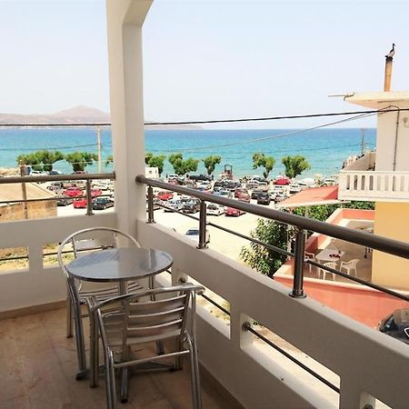 קליבס Crown Apartments מראה חיצוני תמונה