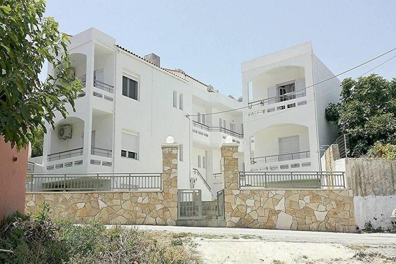 קליבס Crown Apartments מראה חיצוני תמונה
