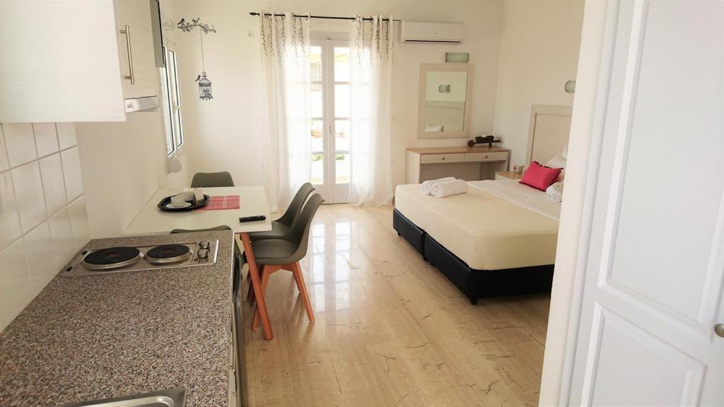 קליבס Crown Apartments מראה חיצוני תמונה