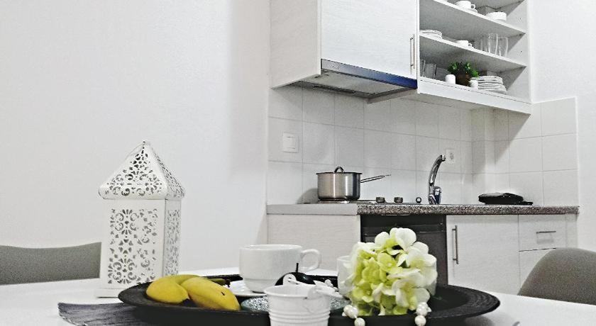 קליבס Crown Apartments מראה חיצוני תמונה