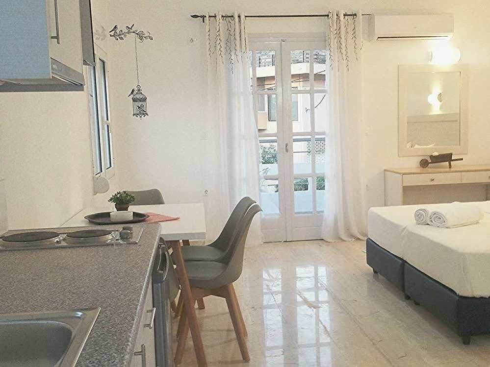 קליבס Crown Apartments מראה חיצוני תמונה