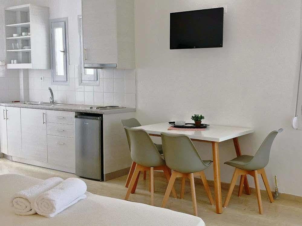 קליבס Crown Apartments מראה חיצוני תמונה