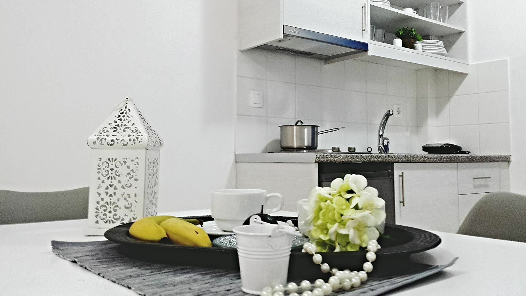 קליבס Crown Apartments מראה חיצוני תמונה